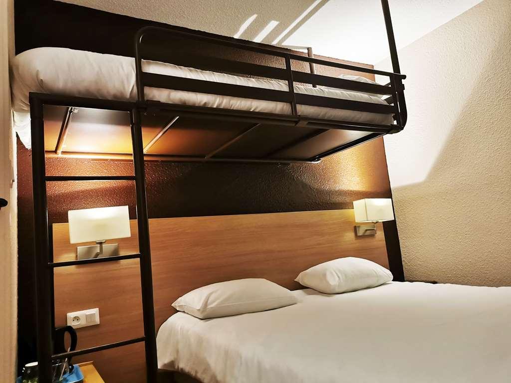 Brit Hotel Essentiel Tours Nord المظهر الخارجي الصورة