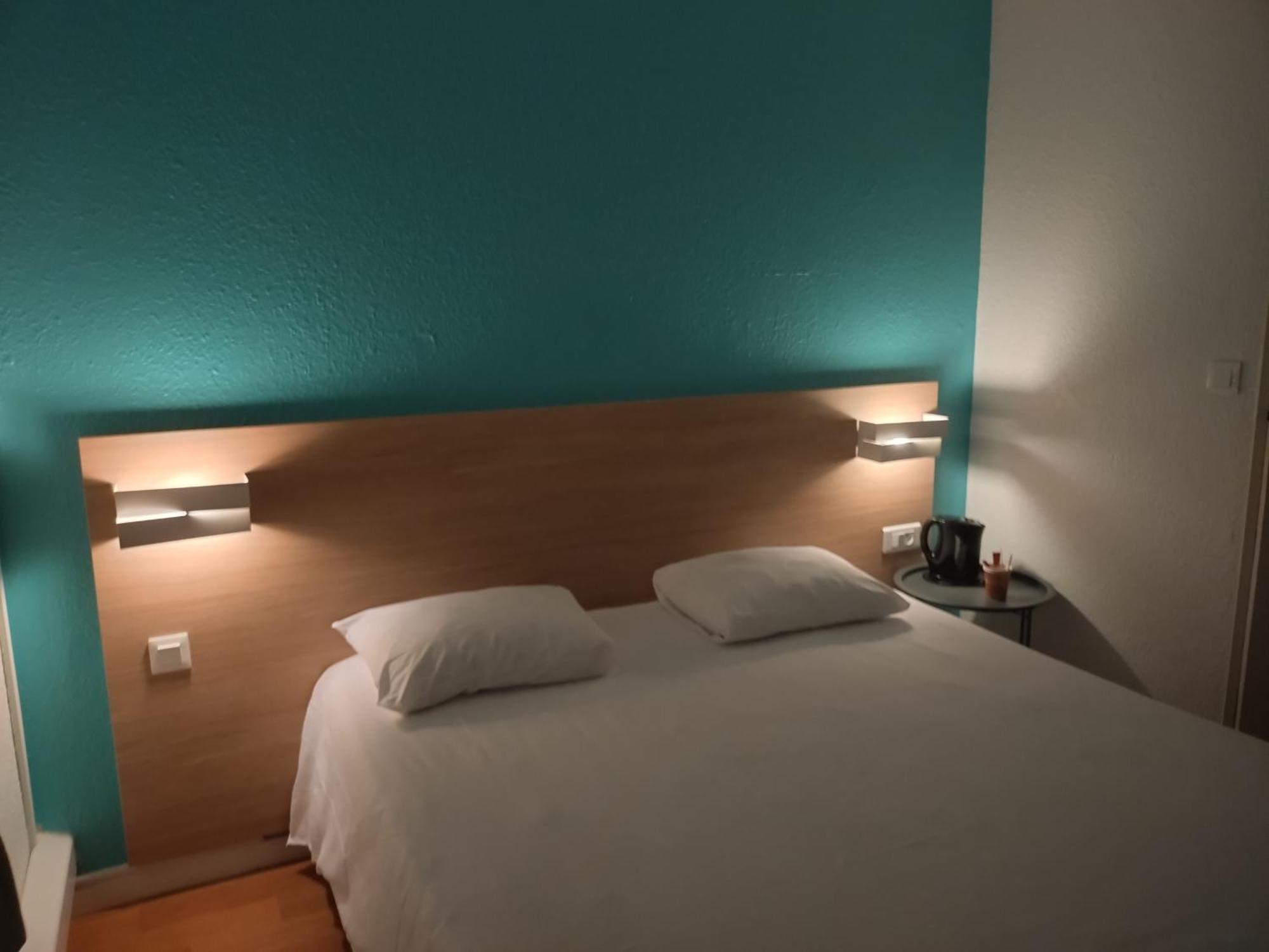 Brit Hotel Essentiel Tours Nord المظهر الخارجي الصورة