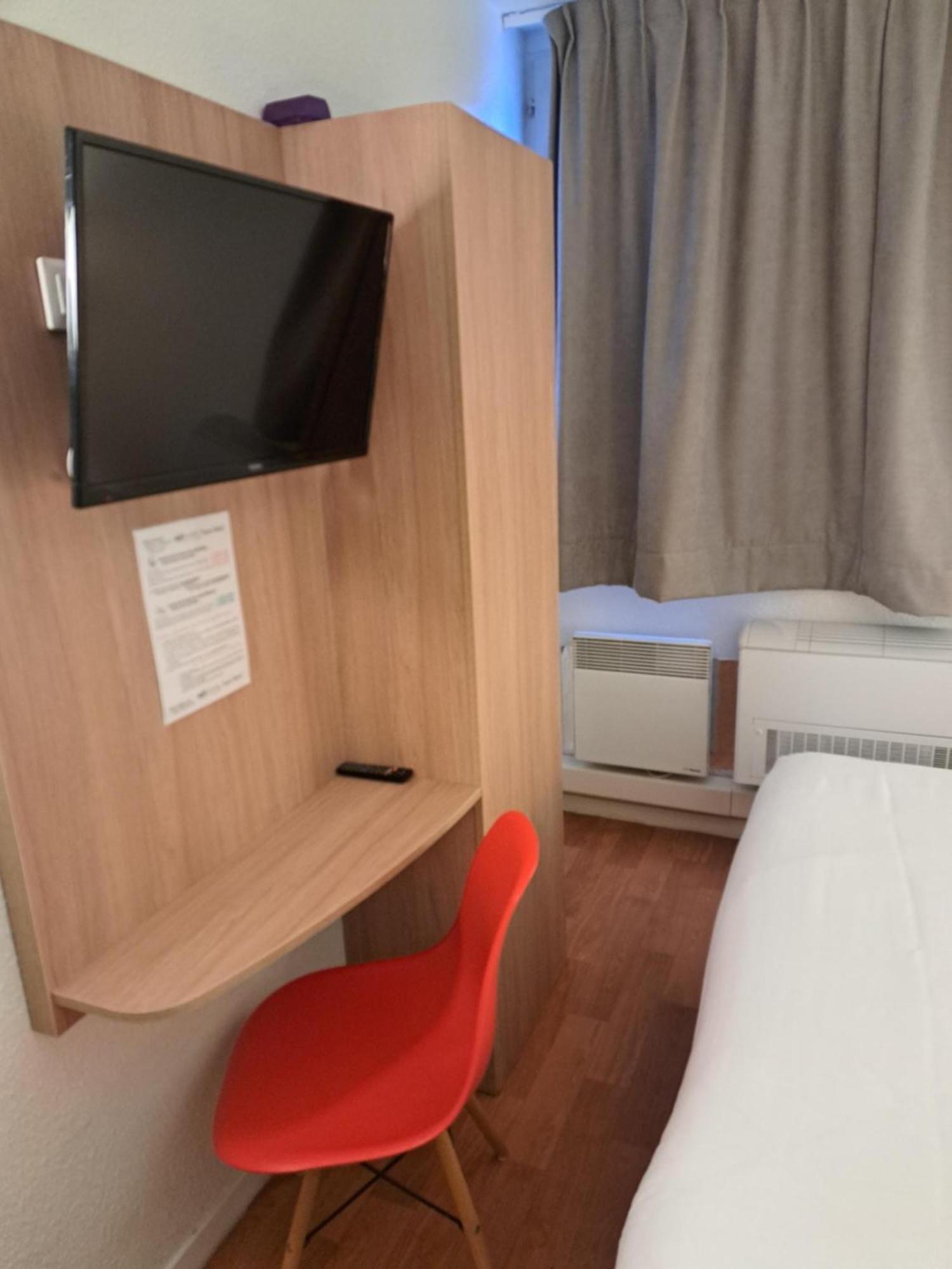 Brit Hotel Essentiel Tours Nord المظهر الخارجي الصورة