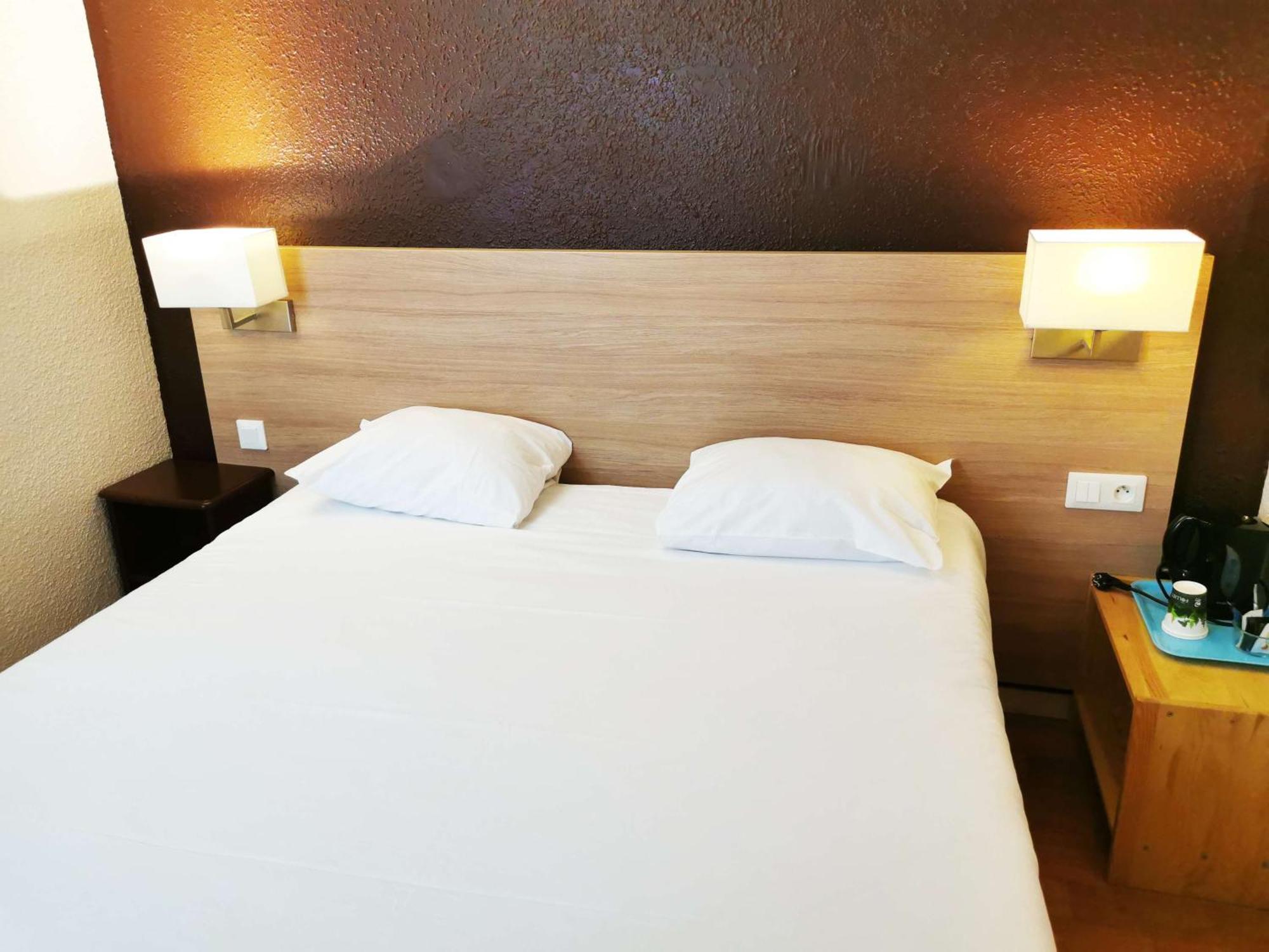Brit Hotel Essentiel Tours Nord المظهر الخارجي الصورة
