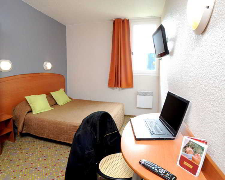 Brit Hotel Essentiel Tours Nord المظهر الخارجي الصورة